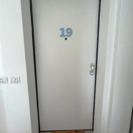 Affittimoderni - Mada19 Daire *